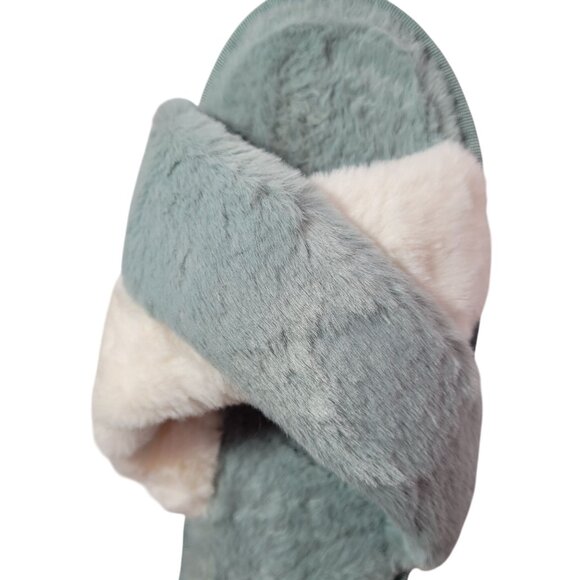 Women's Blue & White Cross-Strap Faux Fur Slide Slippers Size 11 - Picture 6 of 7